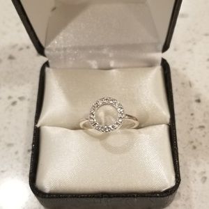 Elegant Costume Ring (NWOT)